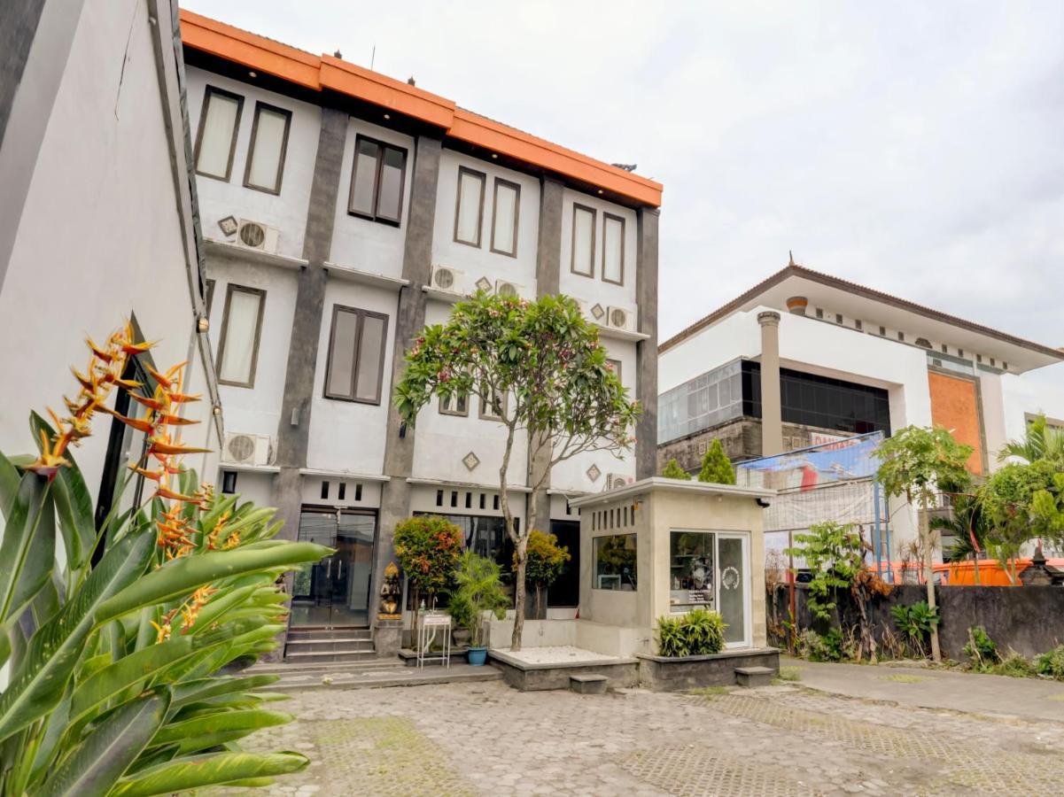 Hotel Warta Dua Denpasar Eksteriør billede