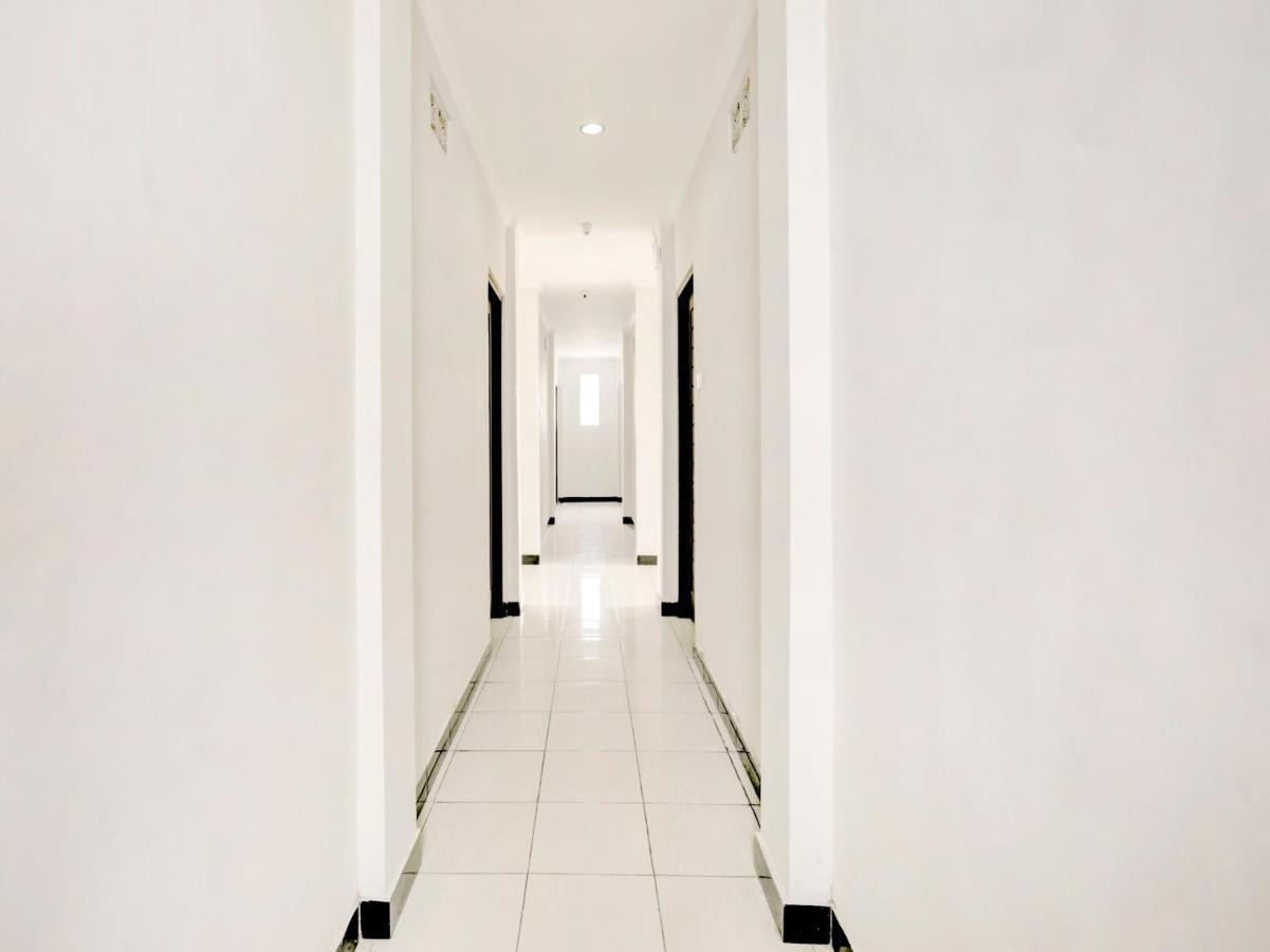 Hotel Warta Dua Denpasar Eksteriør billede