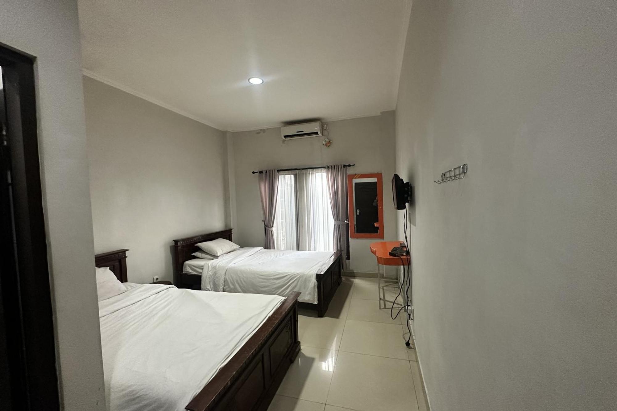 Hotel Warta Dua Denpasar Eksteriør billede