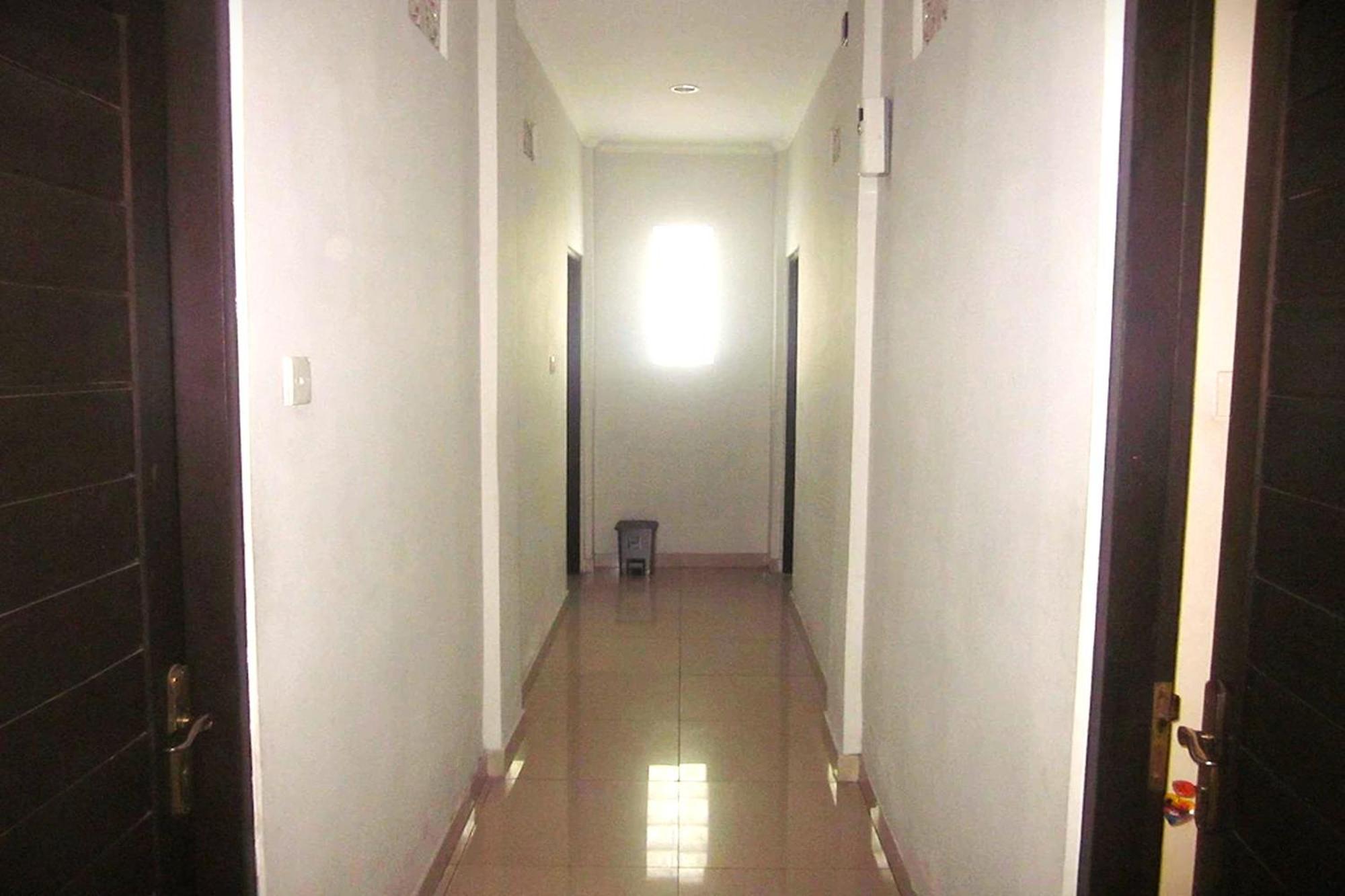 Hotel Warta Dua Denpasar Eksteriør billede